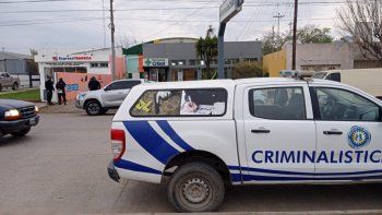 Roban de una farmacia medicamentos, perfumes y joyas&nbsp;