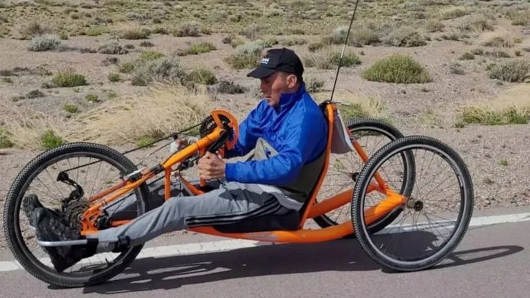 Mauri se propuso un exigente desafío para ayudar a que a nadie le falten sillas de ruedas. Foto 7 en Punto. Mauri se propuso un exigente desafío para ayudar a que a nadie le falten sillas de ruedas. Foto 7 en Punto.