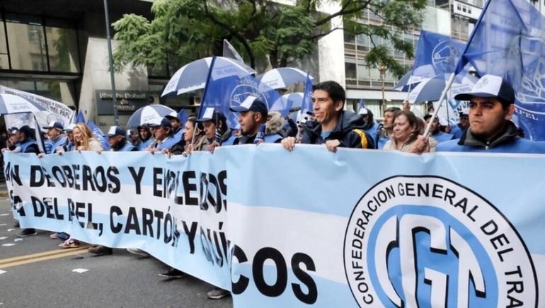 Desde la CGT realizaron una advertencia en caso que se cierre el Banco Central.
