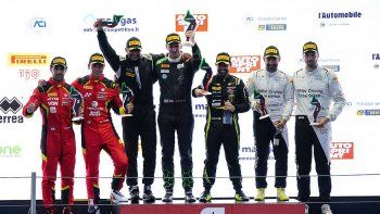 Manu Urcera logró un podio en el fin de semana del GT Italiano en Imola