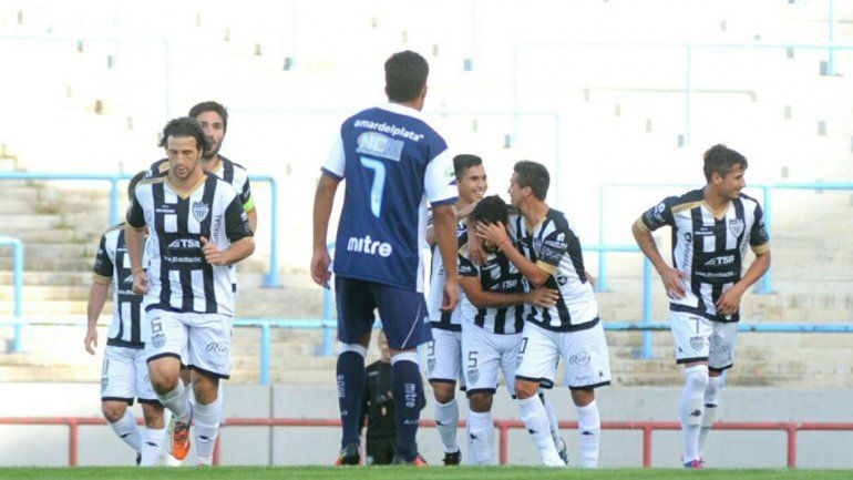 Cipo venció a Alvarado en Mar del Plata y confirmó la levantada