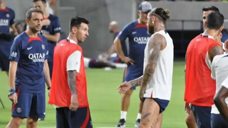 A Messi no le gustó como le entró Ramos en el ensayo y lo encaró