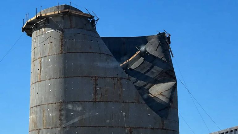 Los tanques de reserva de agua para incendios presentaron daños estructurales visibles. Foto: Gentileza.