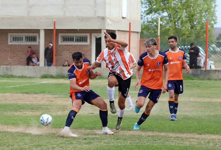 El Torneo Regional Amateur llega a instancias decisivas.