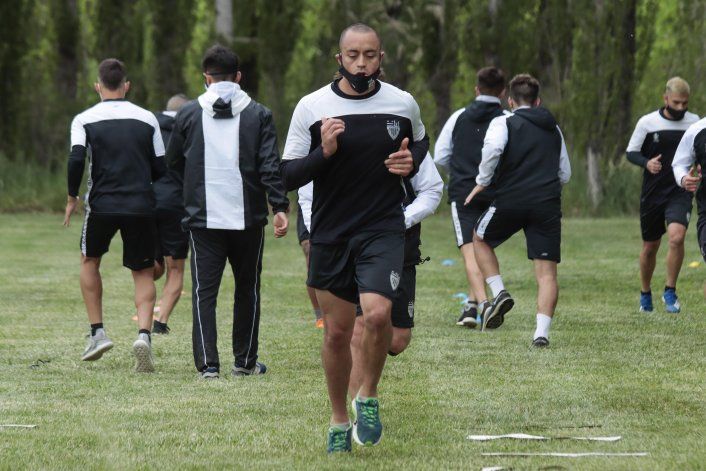 Cipolletti se entrena de cara a la reanudación.