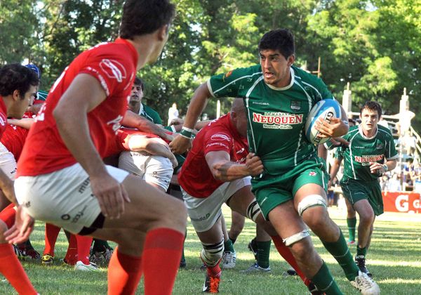 Alto Valle tampoco pudo en casa