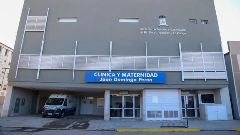 Se conoció un nuevo parte médico de la policía embarazada que lucha por su vida y la de su bebé