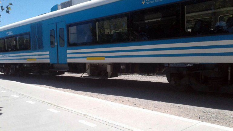 Una falla mecánica dejó otra vez sin tren al Alto Valle