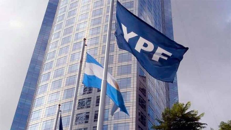 La acción de la petrolera YPF continúa creciendo sin pausa.