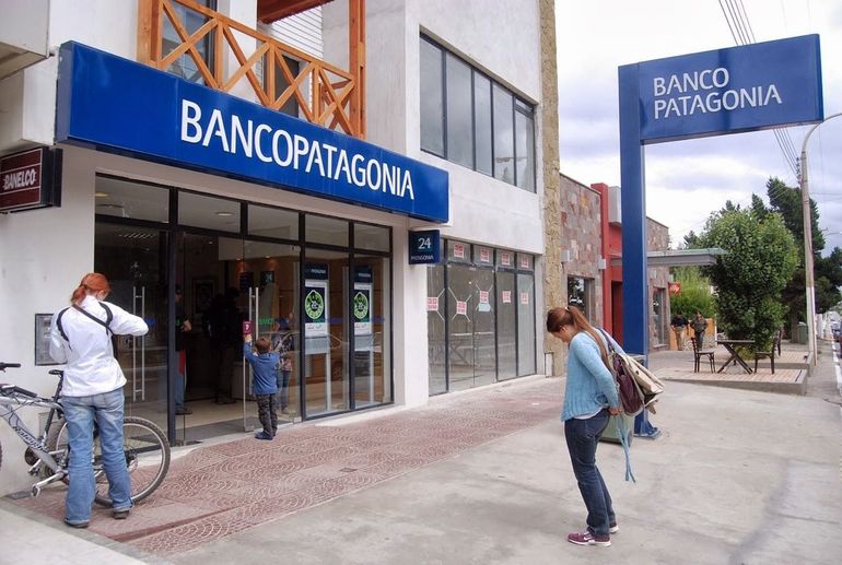 El hecho ocurrió en una sede del Banco Patagonia en la región. El hecho ocurrió en una sede del Banco Patagonia en la región.
