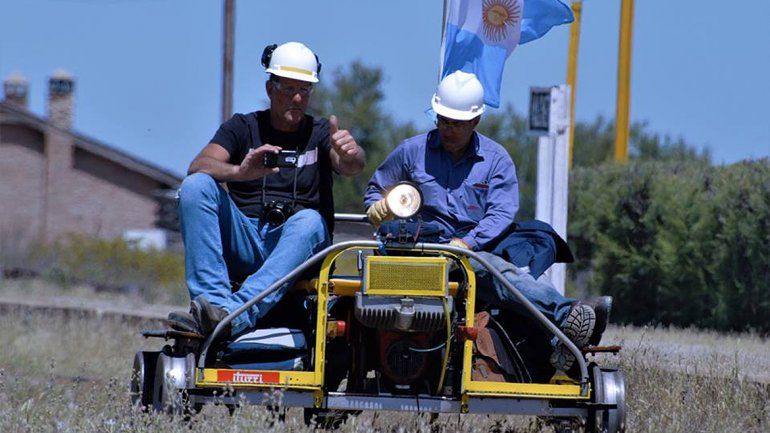 La locura de Scolari: unir SAO con Bariloche en una zorrita ferroviaria