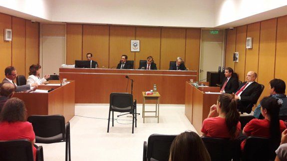 El tribunal dio por probada la coautoría en el crimen del comerciante allense.