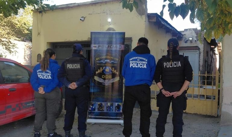 Los operativos se realizaron en Cipolletti y General Roca. Foto: Gentileza.