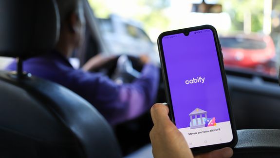 Cabify y otras aplicaciones son legales en Neuquén, pero no todas están habilidades para funcionar.