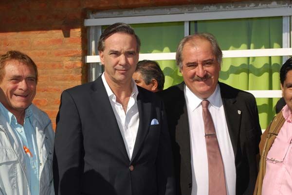 Intendentes del FpV inaugurarán obras con autoridades nacionales y candidatos