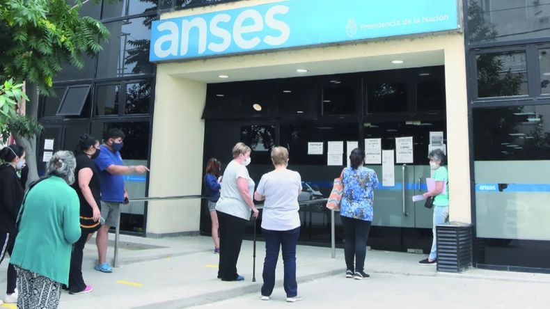 Las oficinas de ANSES abrirán para consultar sobre el Nuevo IFE y los créditos.