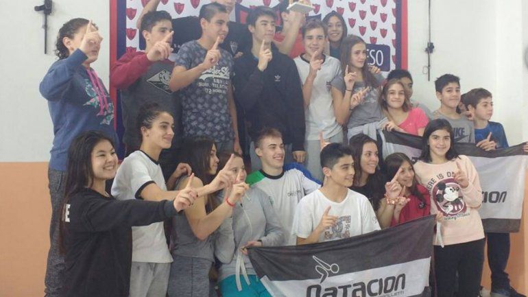 Parte de los federados en pleno festejo en San Antonio.