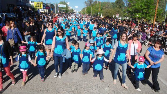 miles de cipolenos salieron a la calle a celebrar el cumple de la ciudad