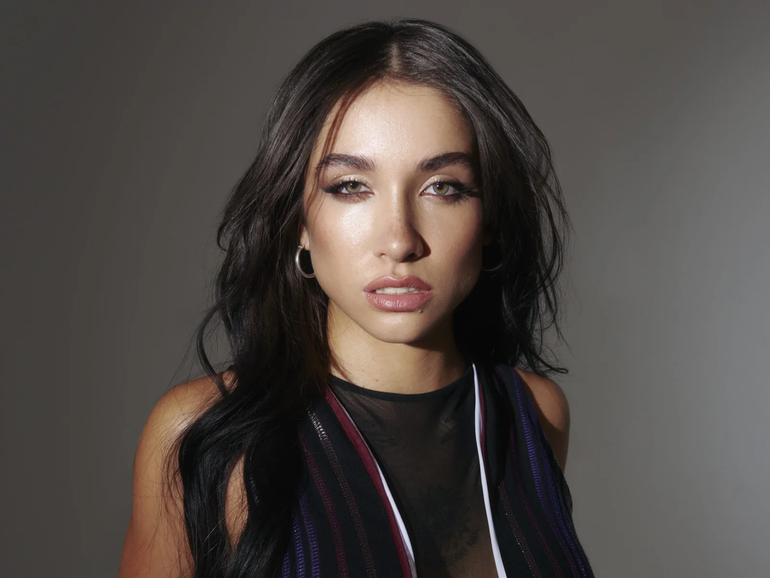 María Becerra dejó de ser La nena de la Argentina y dio explicaciones. 