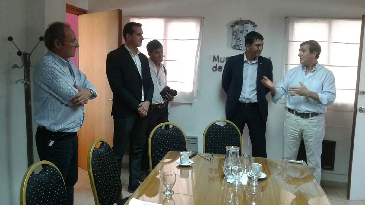 El ex intendente de Cinco Saltos, Germán Epul (junto a Tortoriello) va a juicio por corrupción. Foto: archivo.