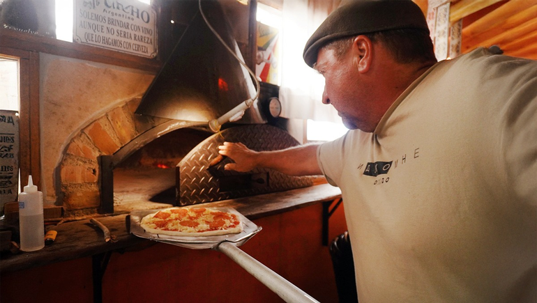 El Ruso pasó buenas y malas y sueña en grande con la pizzería.