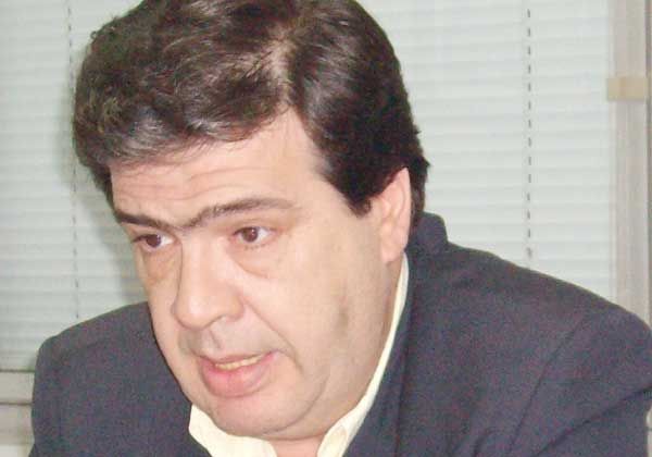 Quieren cambio en el himno provincial