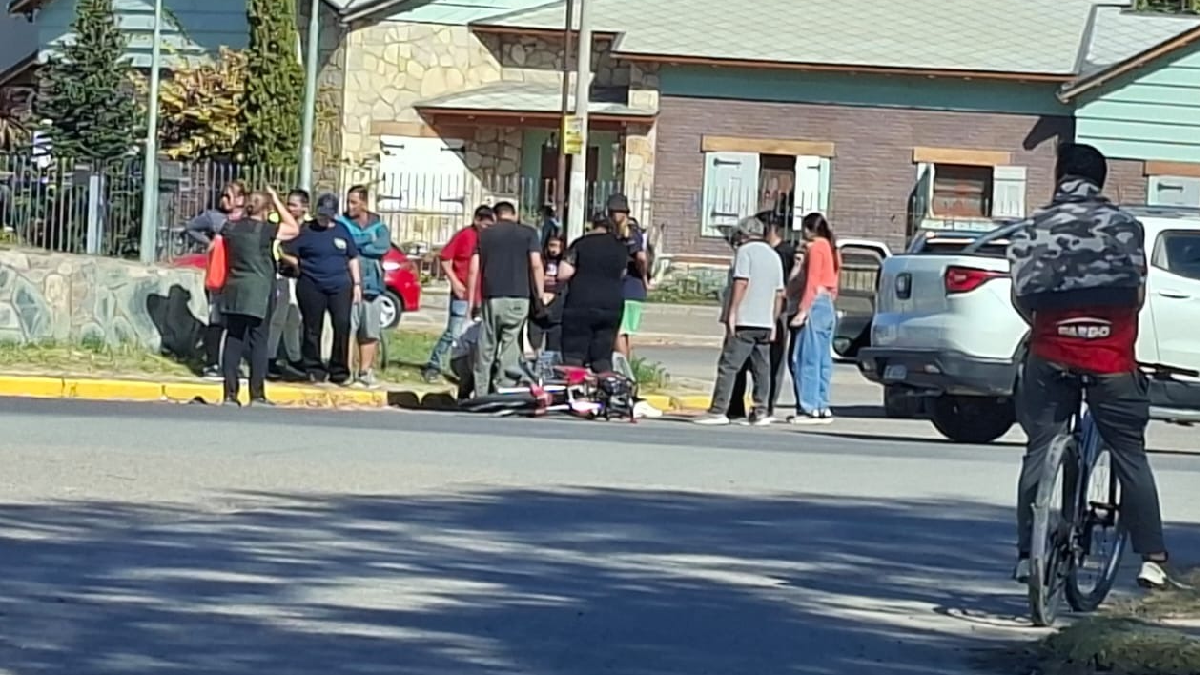 El incidente vial ocurrió en pleno centro de Allen en la intersección de la calle Irigoyen.&nbsp;