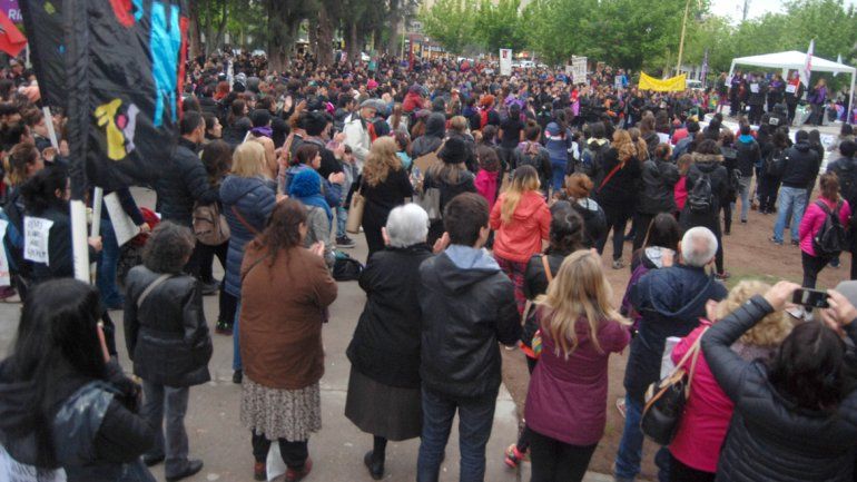 La movilización colmó la plaza San Martín