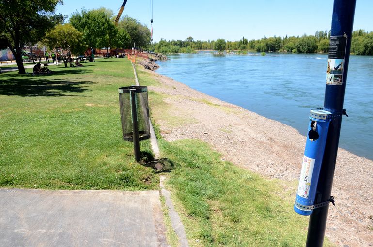 Video: así se preparan los balnearios del río Limay para recibir a miles de bañistas