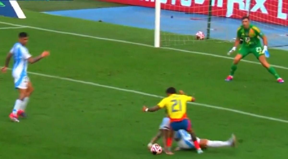 Eliminatorias Sudamericanas: el polémico penal con el que Colombia le ganó a Argentina