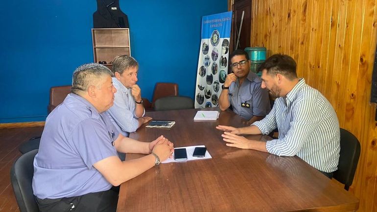 Buteler anunció que llegarán más policías a Cipolletti.