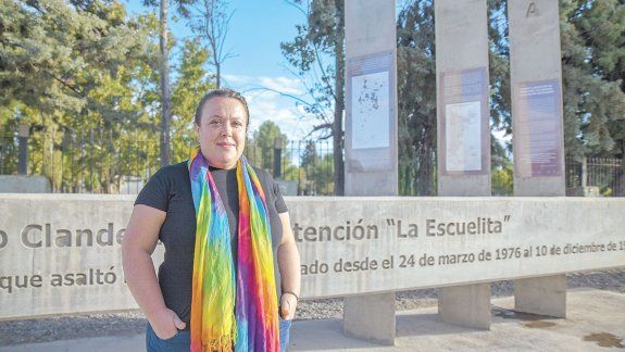 Yo crecí buscando a mi hermano y  eso es algo terrible