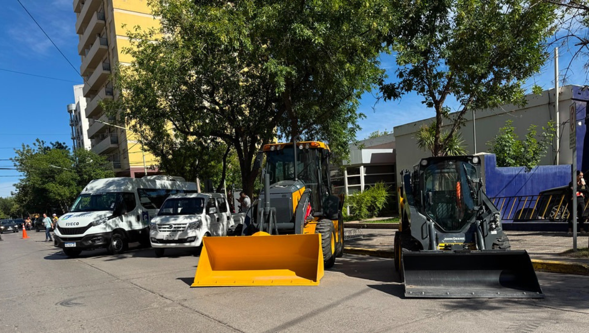 Presentaron cuatro nuevos vehículos para la Muni de Cipolletti