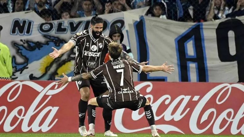 La gastada 2.0 que Platense le pegó a Racing tras eliminarlo de la Liga