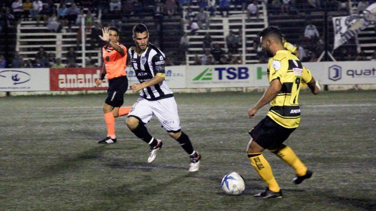 Giménez vuelve al 11 y Seguel entra por Lamolla