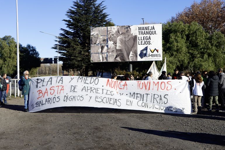 Silvana Inostroza: El gobierno debe garantizar que el ciclo lectivo no se interrumpa