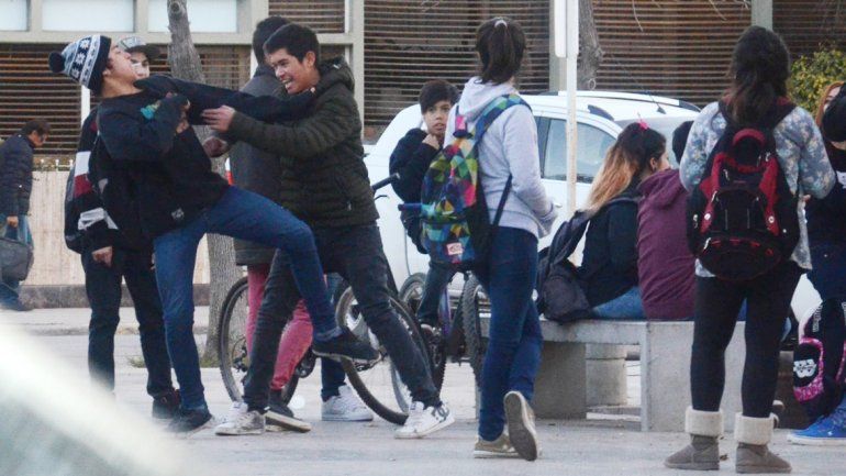Los enfrentamientos entre adolescentes encendieron la alarma.
