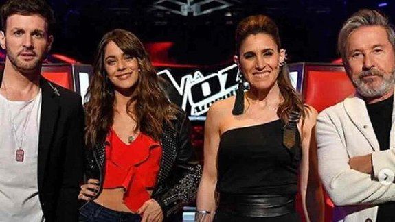 ¿Por qué el jurado de La Voz usa siempre la misma ropa?
