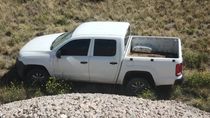 La camioneta se encontraba abandonada en la zona rural de Río Colorado.