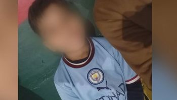 murio el nene baleado por un policia, mientras esperaba un colectivo