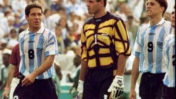el futbol unido ante el dolor del ex arquero de la seleccion, chiquito bossio