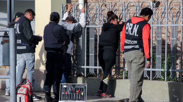 El área de Narcóticos de la Policía provincial está desarrollando un intenso trabajo en las calles cipoleñas.