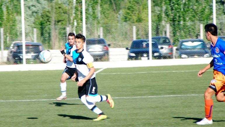 Pillmatun fue eliminado por Deportivo Roca en la semifinal de sexta.