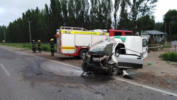 Se quedó dormido y provocó un accidente: una persona murió