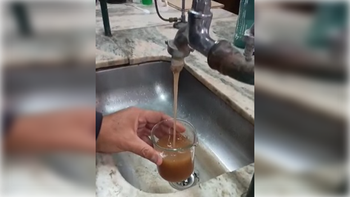 Desde Unter dieron a conocer la delicada situación que atraviesa el colegio secundario de Cipolletti. Foto: Gentileza.