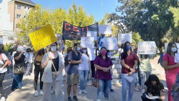 estudiantes de medicina se sienten abandonados por las autoridades 