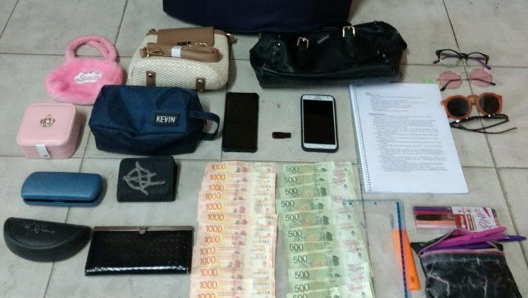 Atraparon a tres delincuentes con un inhibidor de alarmas