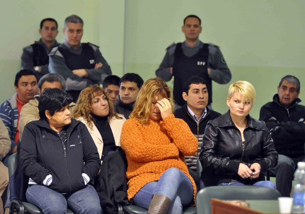 Policías complican al clan Montecino