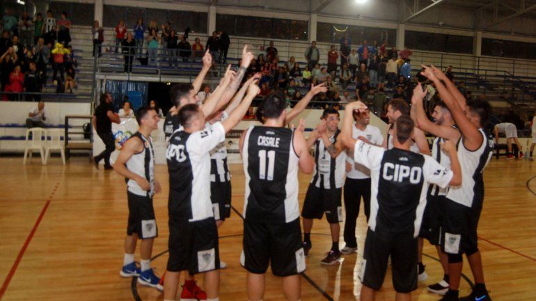 El plantel de básquet albinegro tendrá otra semana de vacaciones