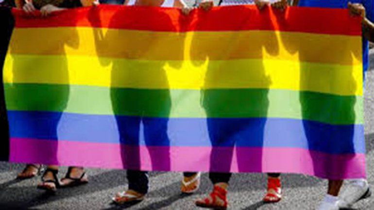 La Uflo conmemora el Día del Orgullo LGBT con un cine debate